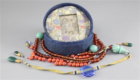A Chinese Beijing glass and porcelain bead court necklace